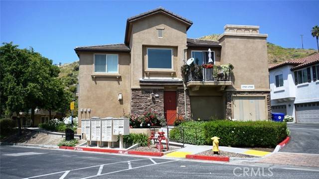 Canyon Country, CA 91351,27949 Avalon DR