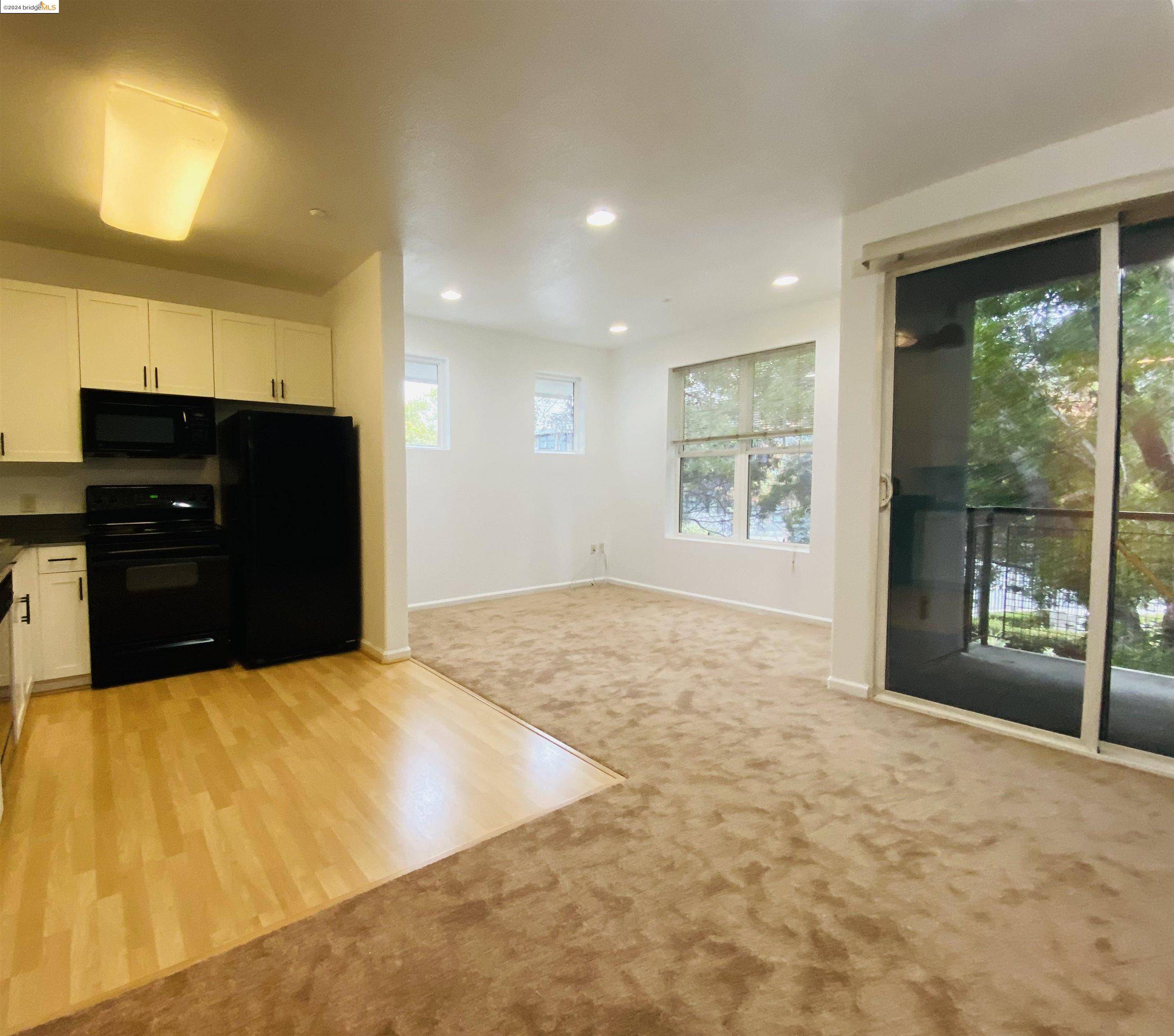 Emeryville, CA 94608,1121 40th st 4206