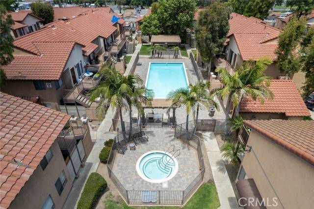 Corona, CA 92879,768 La Tierra ST I201