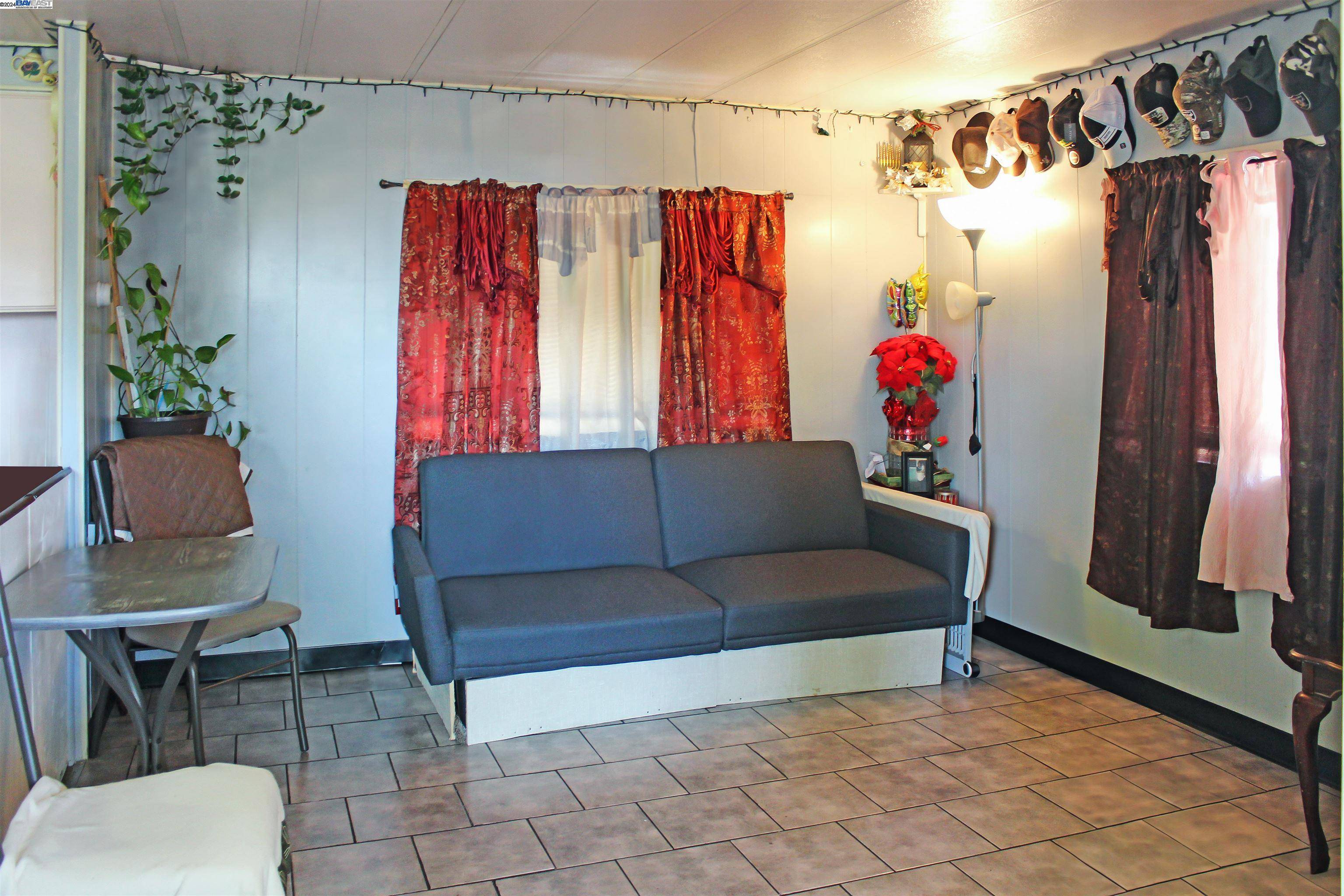 Lodi, CA 95240,621 E Lockeford St. #30 30