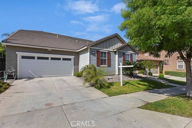 Corona, CA 92883,25103 Cliffrose ST