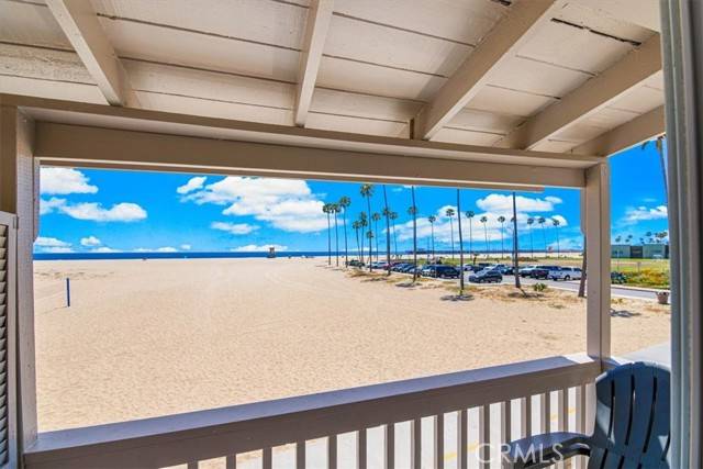 Newport Beach, CA 92661,1007 E Balboa BLD