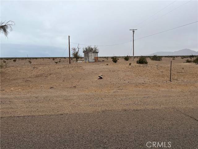 Blythe, CA 92225,18441 Blythe WAY