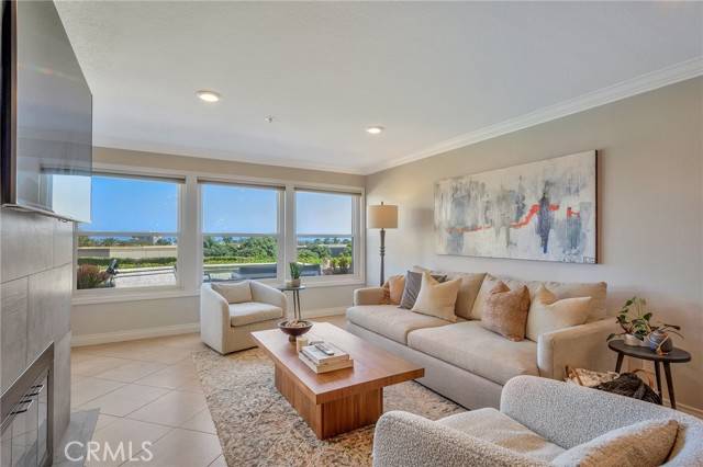 Newport Beach, CA 92663,280 Cagney LN 110