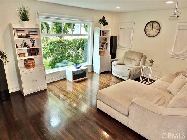 Long Beach, CA 90813,742 N Toledo WALK