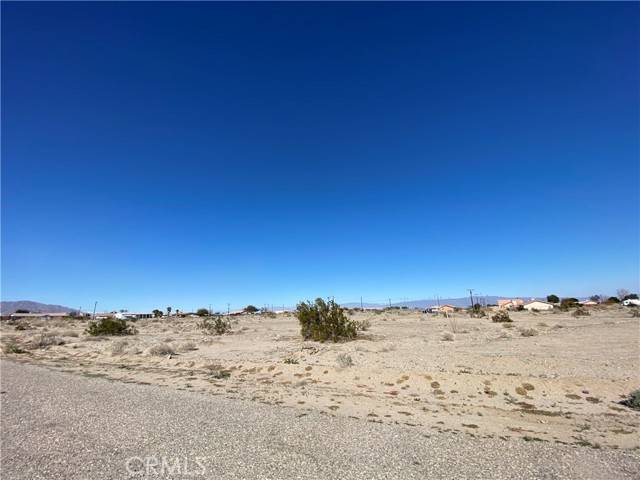 Salton City, CA 92274,1174 Shore King PL