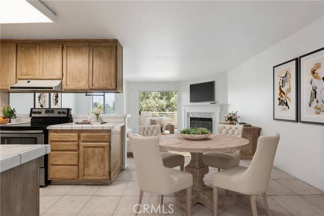 Camarillo, CA 93010,2533 Antonio DR 202