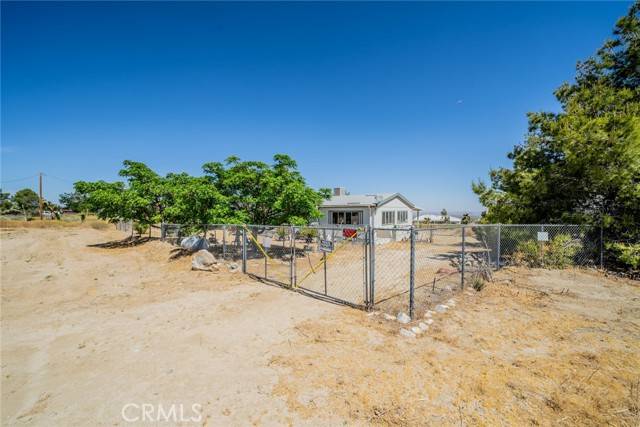 Pinon Hills, CA 92372,1608 Walnut RD