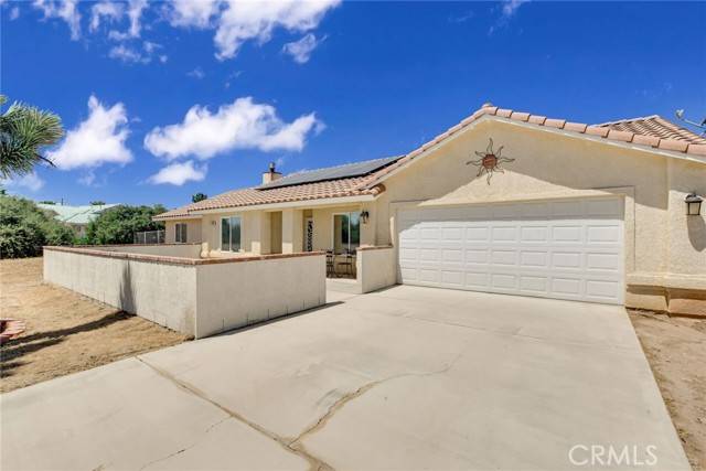 Oak Hills, CA 92344,7418 Verbena RD