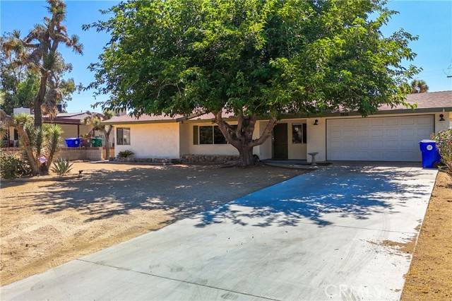 Yucca Valley, CA 92284,7976 Joshua LN