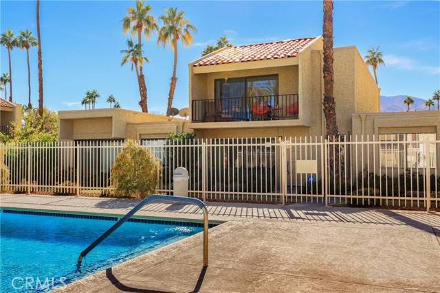 Palm Springs, CA 92264,2386 Los Coyotes DR