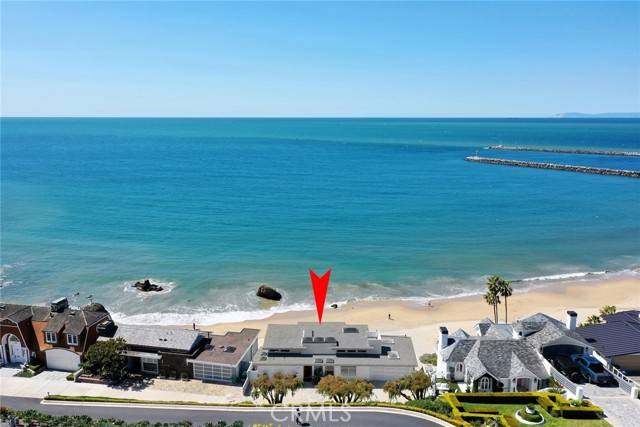 Corona Del Mar, CA 92625,3329 Ocean BLD