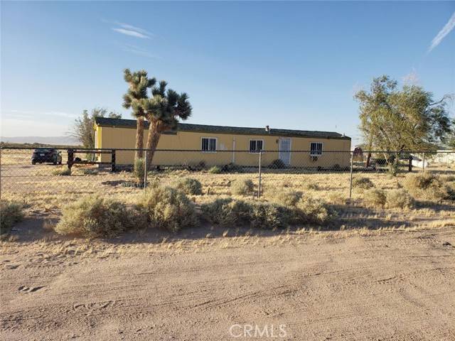 Newberry Springs, CA 92365,47864 Derwent DR