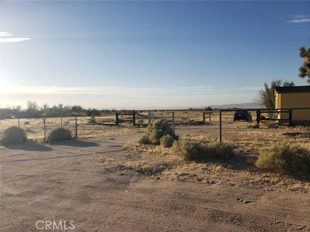 Newberry Springs, CA 92365,47864 Derwent DR