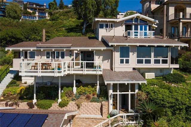 Laguna Beach, CA 92651,2108 Crestview DR