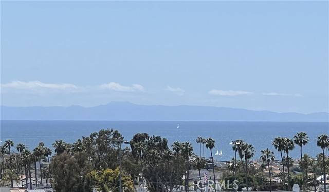 Corona Del Mar, CA 92625,3007 Harbor View DR