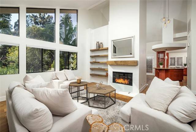 Newport Beach, CA 92660,367 Newport Glen CT