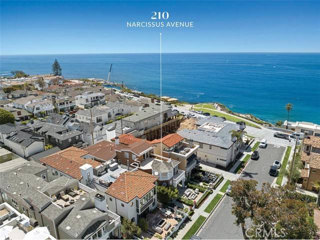 Corona Del Mar, CA 92625,210 Narcissus AVE