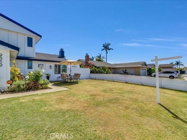 Huntington Beach, CA 92646,9312 Westcliff DR