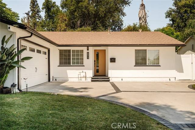 West Hills, CA 91307,6823 Sale AVE