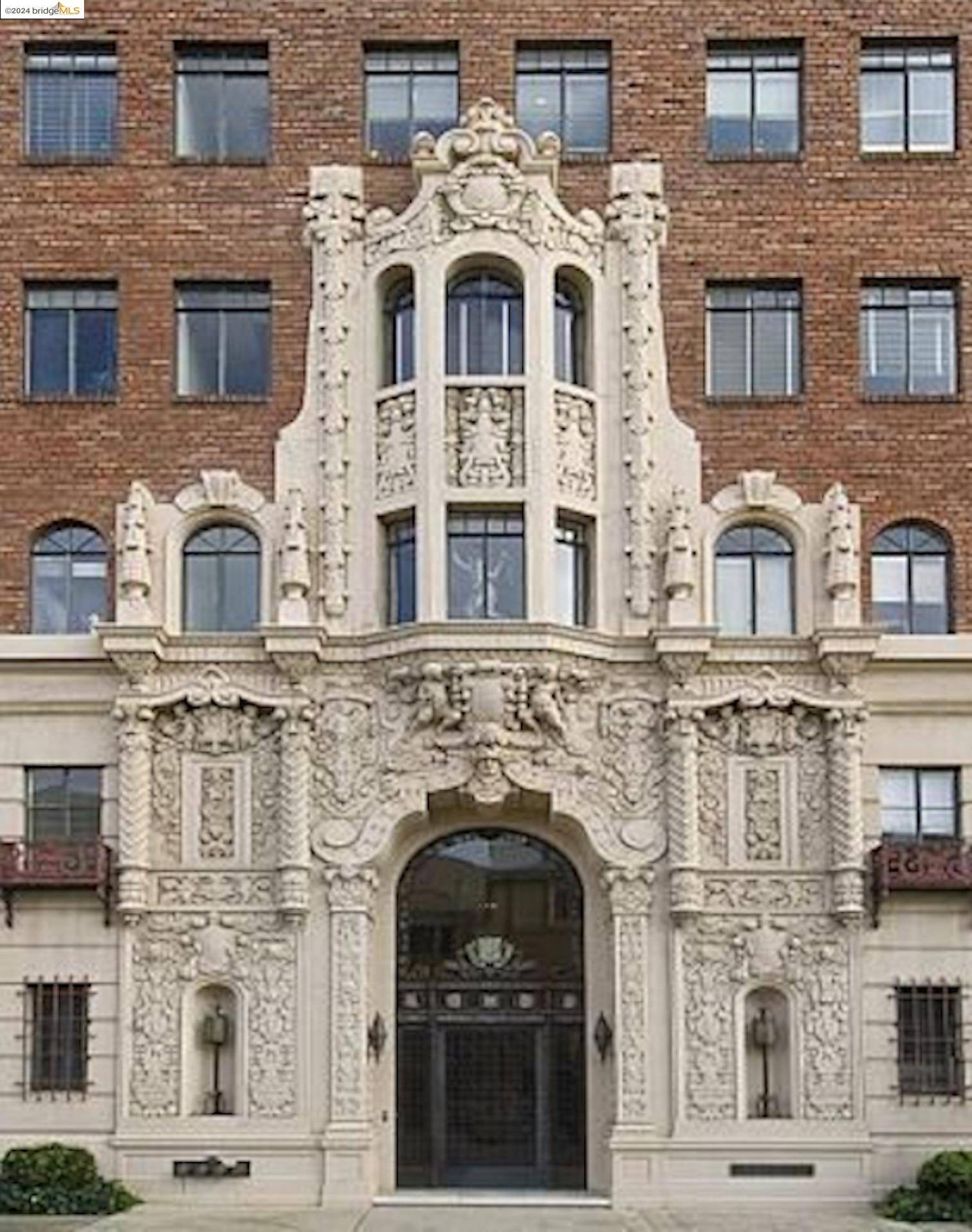 Oakland, CA 94610,492 Staten Ave 503