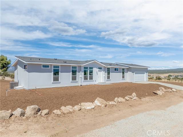 Aguanga, CA 92536,49054 Trotter LN