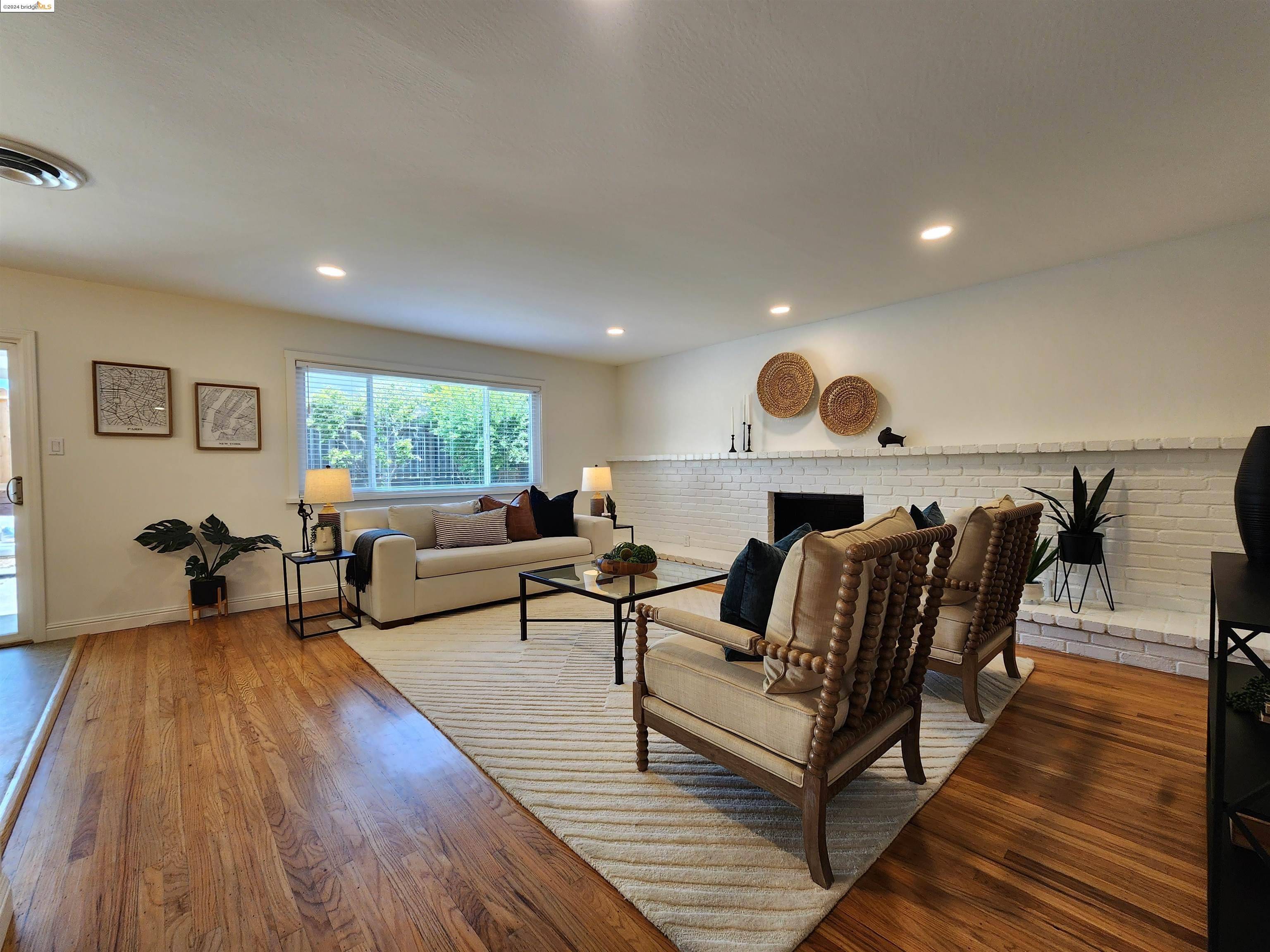Pacheco, CA 94553,970 Temple Dr