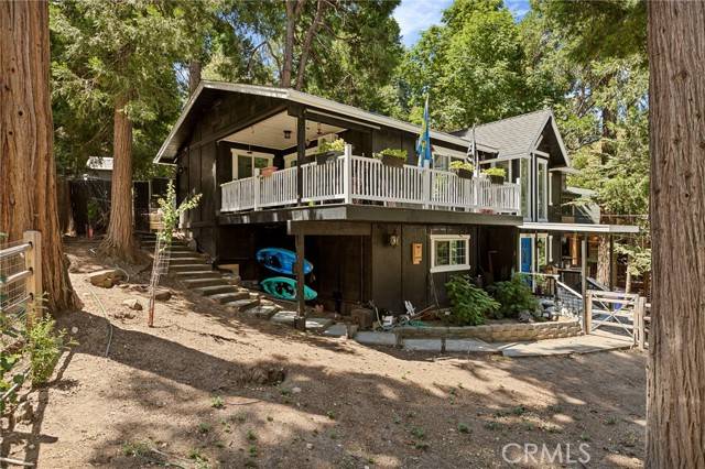 Crestline, CA 92325,24878 Felsen DR