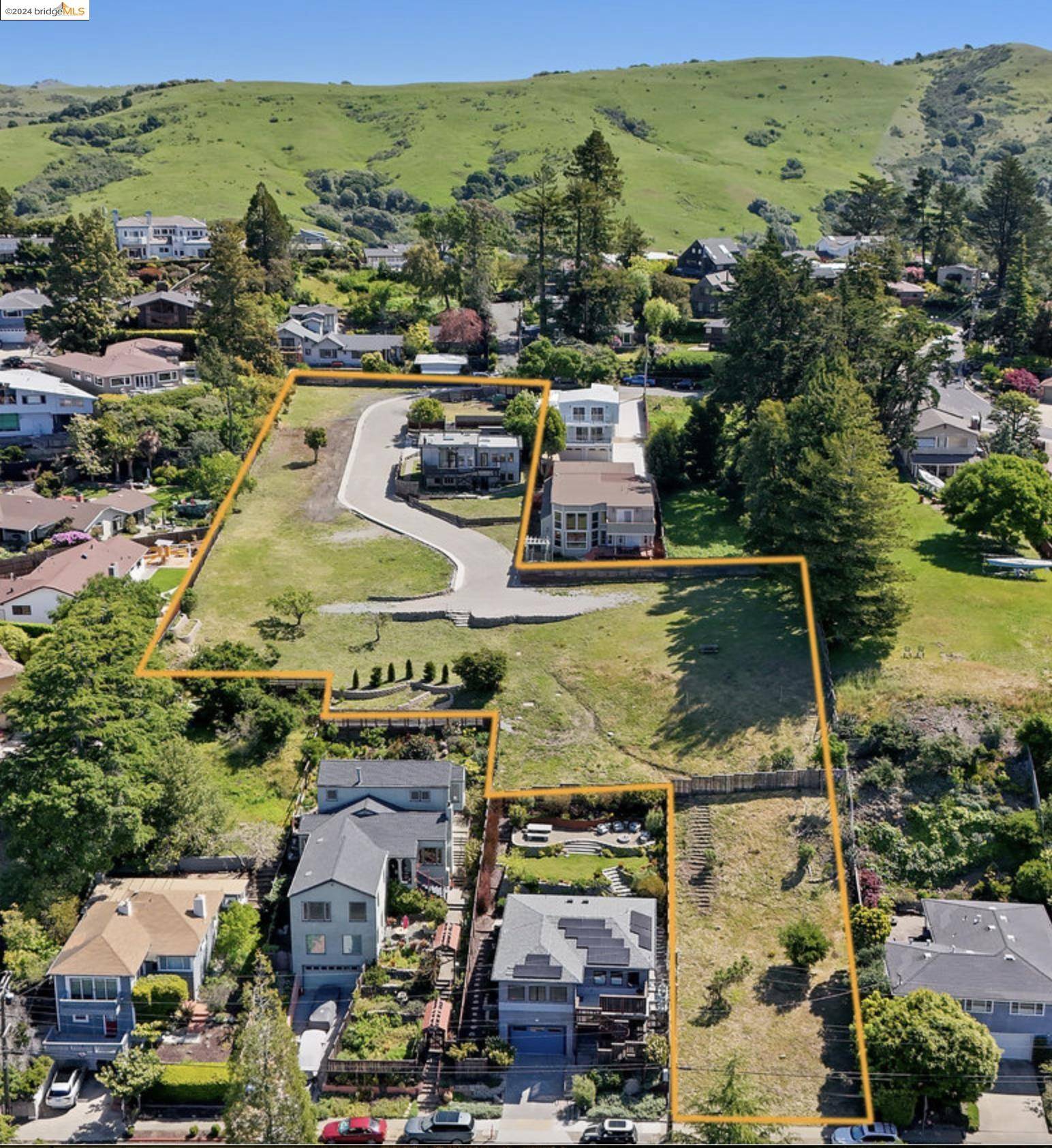 El Cerrito, CA 94530-2708,921 Clark Pl