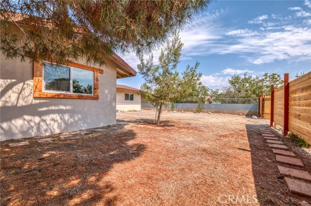 Yucca Valley, CA 92284,7754 Shawnee TRL