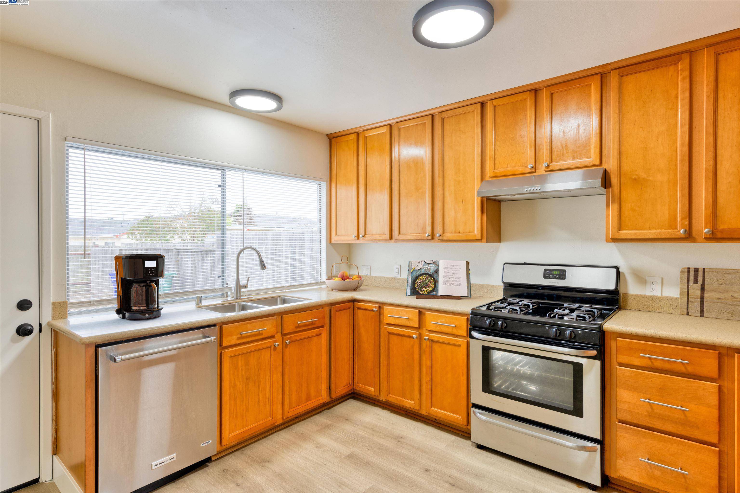 Richmond, CA 94804,4338 Berk Ave