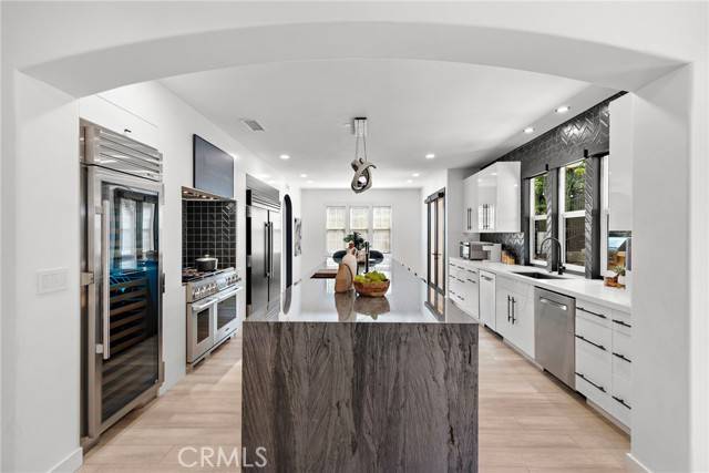 San Clemente, CA 92673,17 Via Lucena