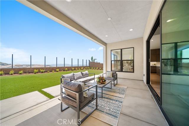 Porter Ranch, CA 91326,20548 Hummingbird CT