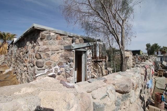 Needles, CA 92363,1233 Desert DR