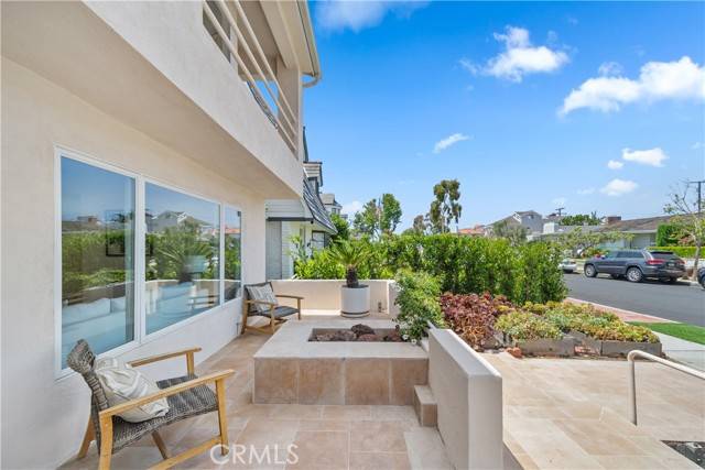 Corona Del Mar, CA 92625,314 Orchid AVE