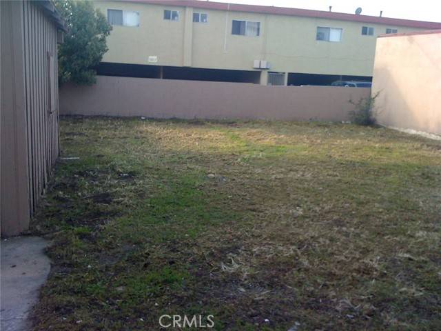 Los Angeles, CA 90038,5636 lexington ave