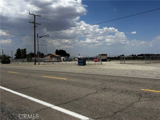 Phelan, CA 92371,13983 Sheep Creek RD