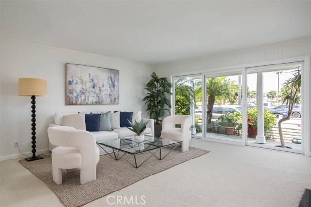 Newport Beach, CA 92663,1707 W Balboa