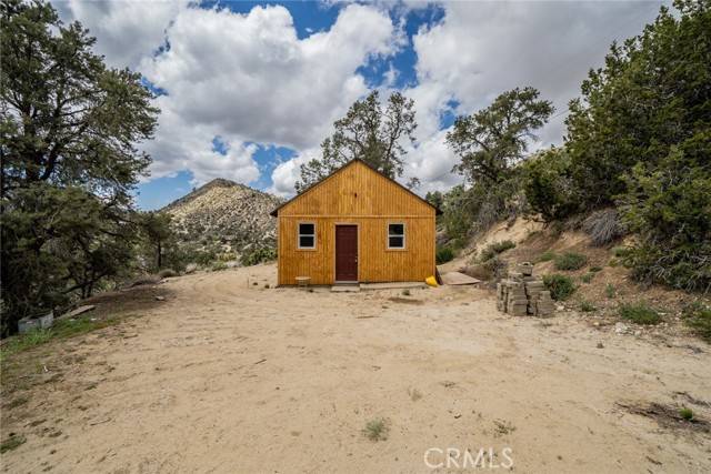 Pinon Hills, CA 92372,7725 Scenic DR