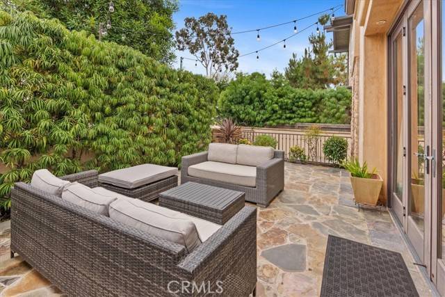 Corona Del Mar, CA 92625,703 Carnation AVE