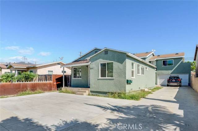 Long Beach, CA 90805,2841 E 65th ST