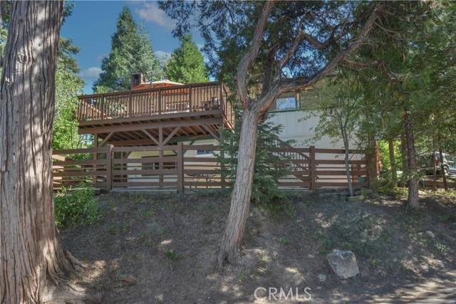 Twin Peaks, CA 92391,611 Rose LN