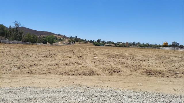 Menifee, CA 92584,0 Loretta RD