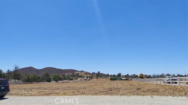 Menifee, CA 92584,0 Loretta RD