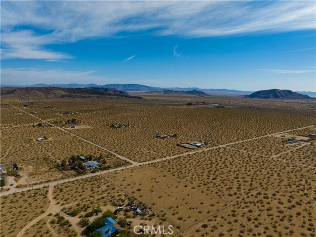 Landers, CA 92285,56785 Encantado RD