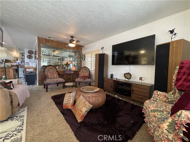 Yucca Valley, CA 92284,7501 Palm 70