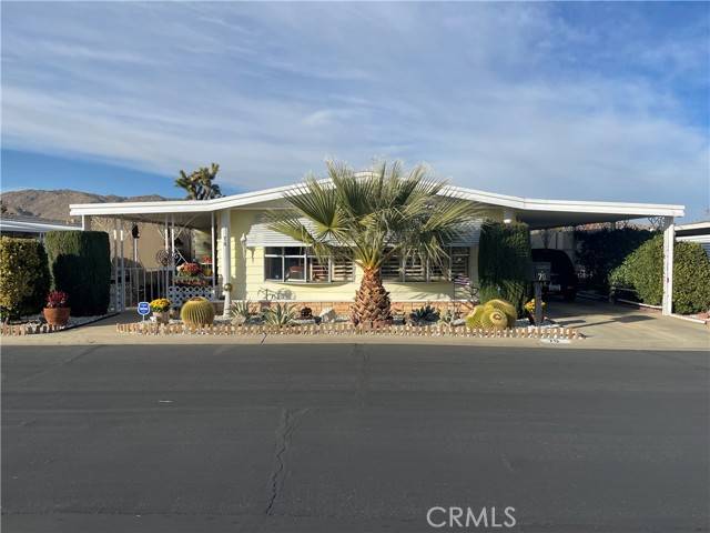 Yucca Valley, CA 92284,7501 Palm 70