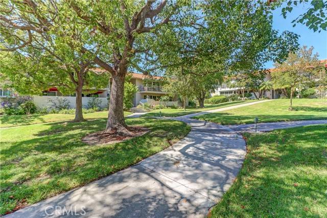 Laguna Woods, CA 92637,827 Via Alhambra A