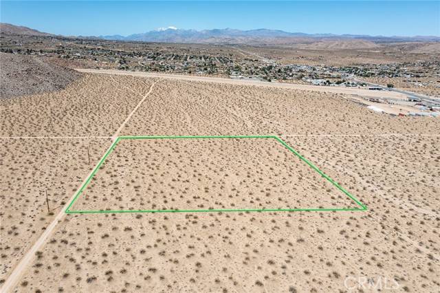 Joshua Tree, CA 92252,62576 Cottonwood DR