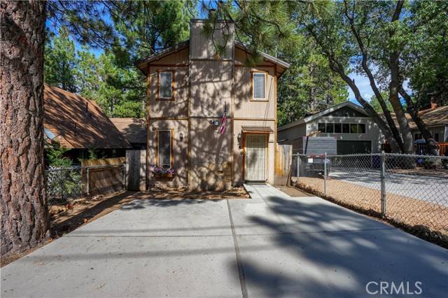 Sugarloaf, CA 92386,259 Maple LN